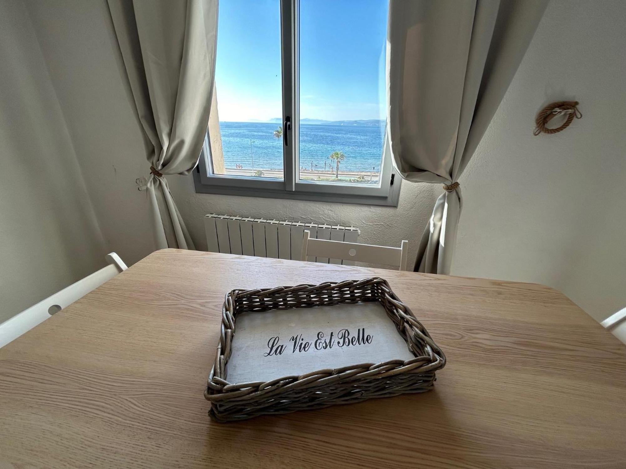 Studio Les Pieds Dans L Eau Au Brusc 4 Personnes Six-Fours-les-Plages Exterior photo